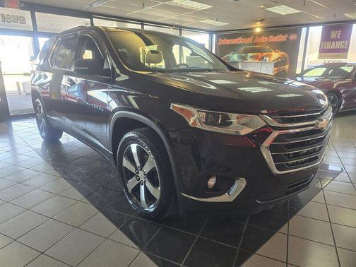 2021 Chevrolet Traverse LT Leather