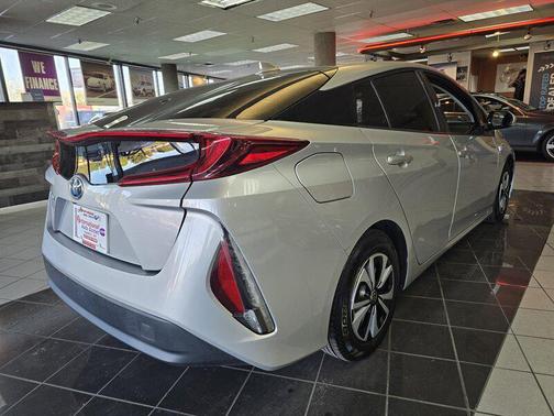 2018 Toyota Prius Prime Plus