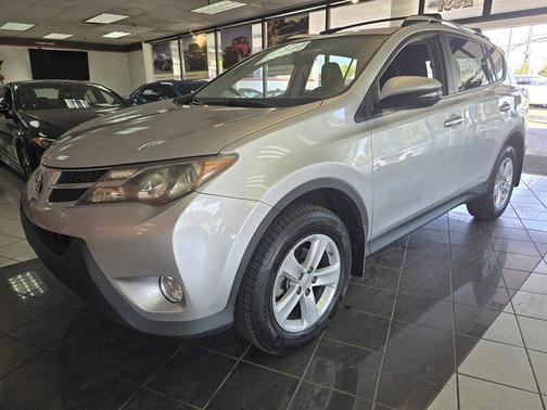 2013 Toyota RAV4 XLE