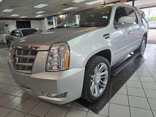 2012 Cadillac Escalade ESV Platinum Edition