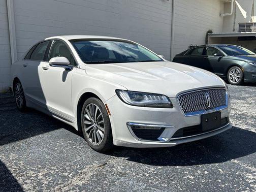 2019 Lincoln MKZ Standard