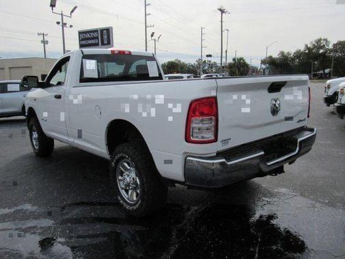 2022 RAM 2500 Tradesman Regular Cab 4x4 8' Box