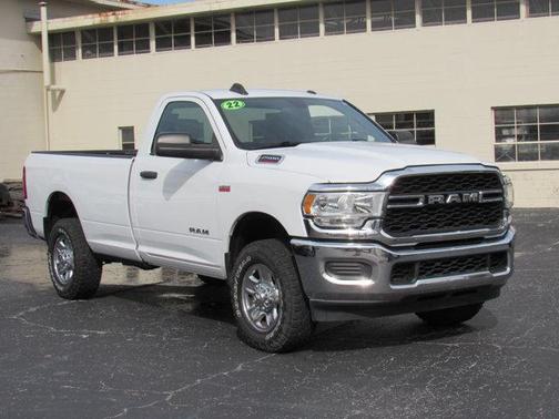 2022 RAM 2500 Tradesman Regular Cab 4x4 8' Box