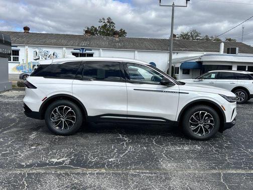 2026 Lincoln Nautilus Premiere