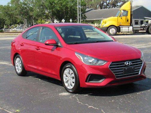 2021 Hyundai Accent SE