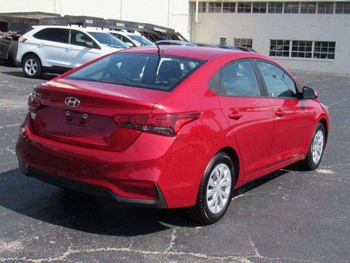 2021 Hyundai Accent SE