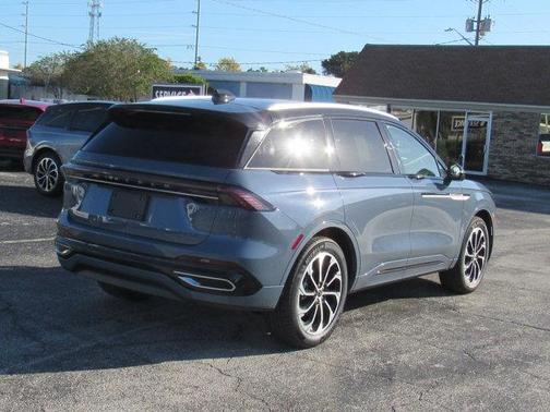 2026 Lincoln Nautilus Reserve