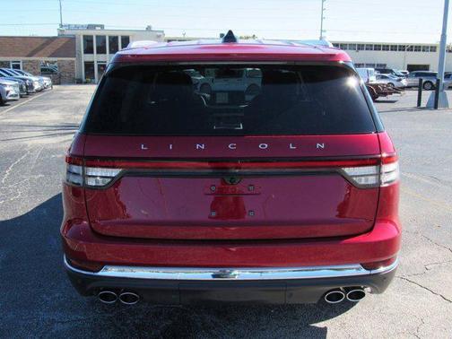 2025 Lincoln Aviator Premiere