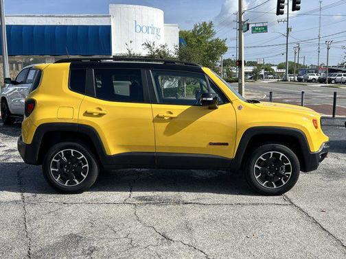Solar Yellow Clearcoat 2023 Jeep Renegade Trailhawk
