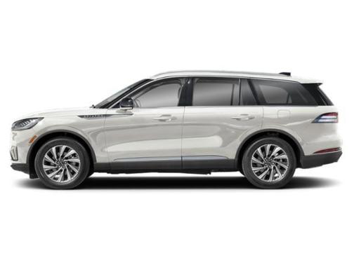 Pristine White Metallic Tri-Coat 2026 Lincoln Aviator Premiere