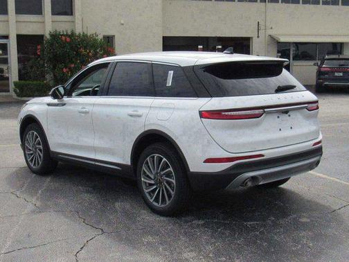 2025 Lincoln Corsair Reserve