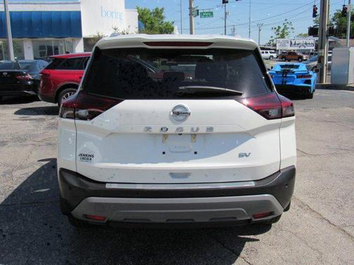 2021 Nissan Rogue SV