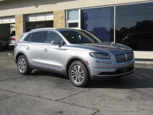 2022 Lincoln Nautilus Standard