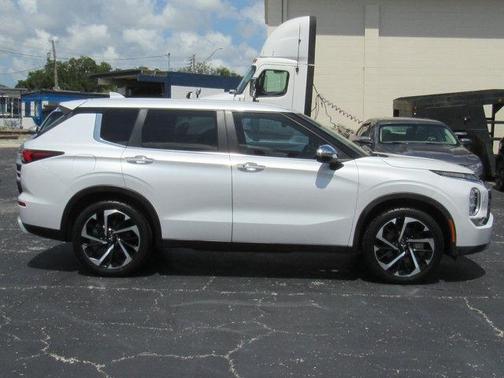2022 Mitsubishi Outlander SE 2.5 S-AWC