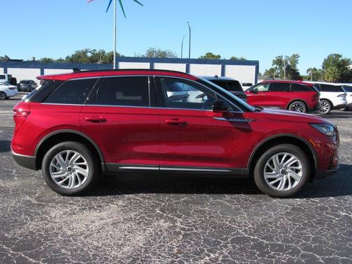 2026 Lincoln Corsair Premiere