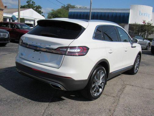 2022 Lincoln Nautilus Reserve