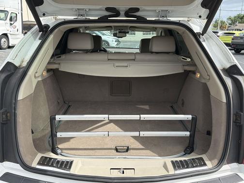 Platinum Ice Tricoat 2016 Cadillac SRX Luxury Collection