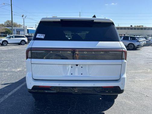 2026 Lincoln Navigator Reserve