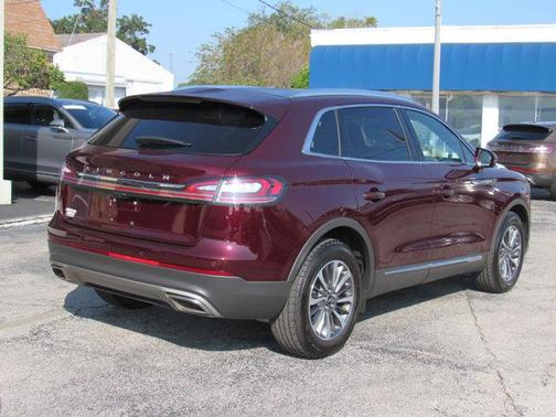 2021 Lincoln Nautilus Reserve