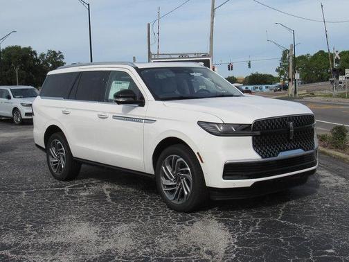 2025 Lincoln Navigator Reserve