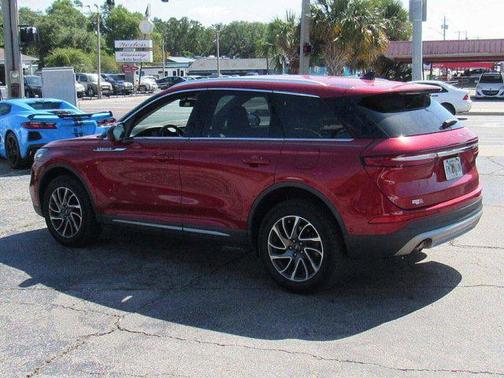 2021 Lincoln Corsair Standard