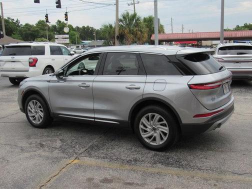 SILVER RADIANCE MET CC 2022 Lincoln Corsair Standard