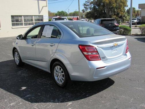 2017 Chevrolet Sonic LT
