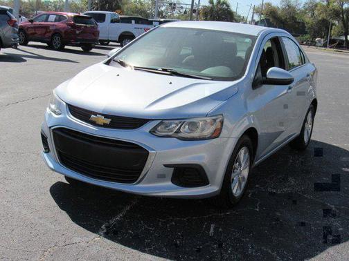 2017 Chevrolet Sonic LT
