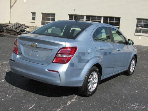 2017 Chevrolet Sonic LT
