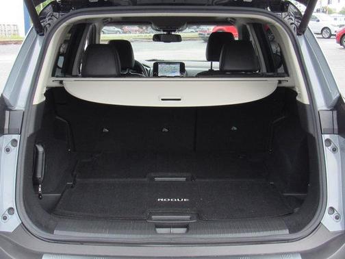 2022 Nissan Rogue Platinum