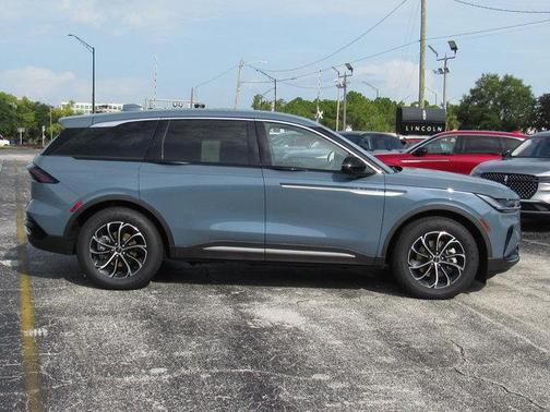 2025 Lincoln Nautilus Premiere