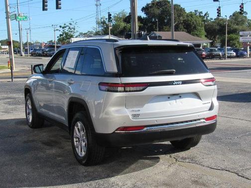 2022 Jeep Grand Cherokee Limited