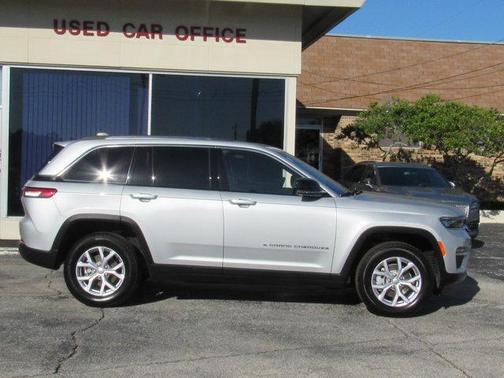 2022 Jeep Grand Cherokee Limited