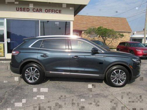 2023 Lincoln Nautilus Standard