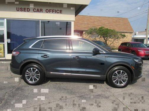 2023 Lincoln Nautilus Standard