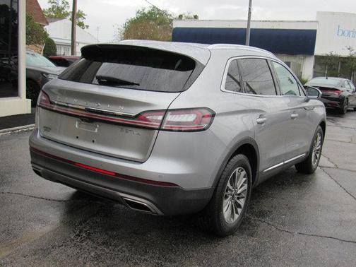 2020 Lincoln Nautilus Standard