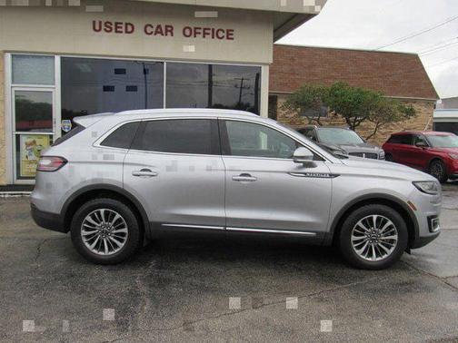 2020 Lincoln Nautilus Standard