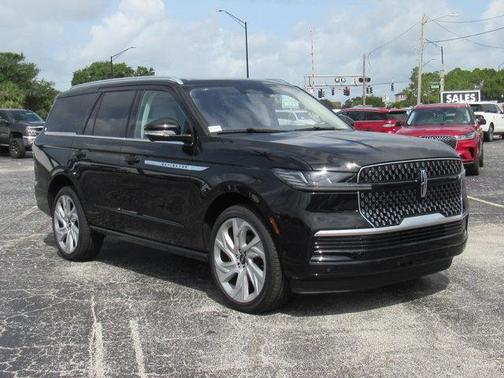 2025 Lincoln Navigator Reserve