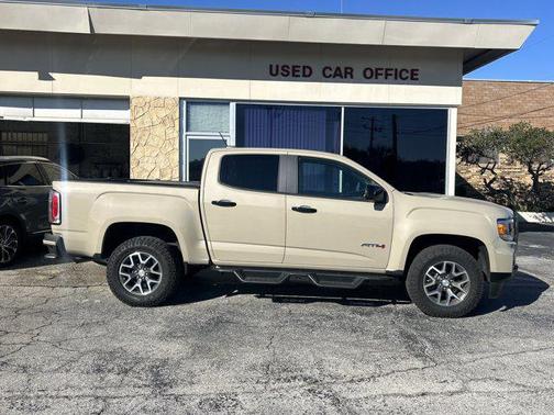 2021 GMC Canyon AT4