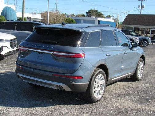 2026 Lincoln Corsair Premiere