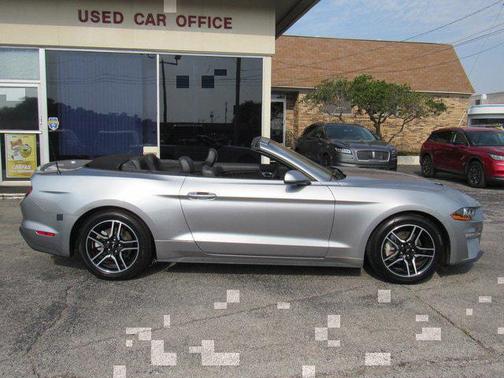 2022 Ford Mustang EcoBoost Premium