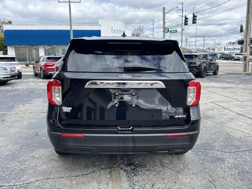 2023 Ford Explorer Base