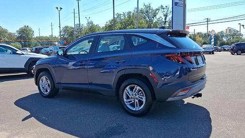 2025 Hyundai TUCSON SE