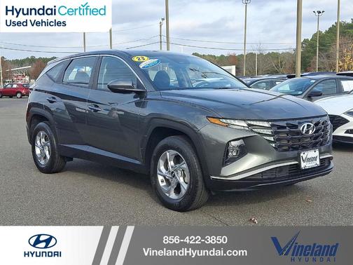 2023 Hyundai TUCSON SE