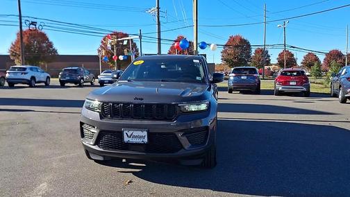 2023 Jeep Grand Cherokee Altitude