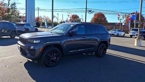 2023 Jeep Grand Cherokee Altitude