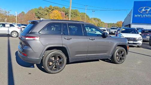 2023 Jeep Grand Cherokee Altitude
