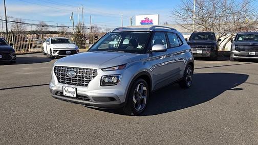 2022 Hyundai VENUE SEL