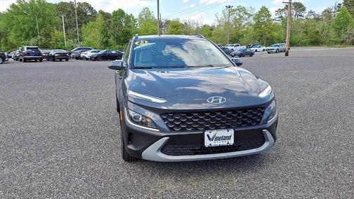 Gray 2023 Hyundai KONA SEL