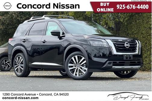 2025 Nissan Pathfinder Platinum 4WD